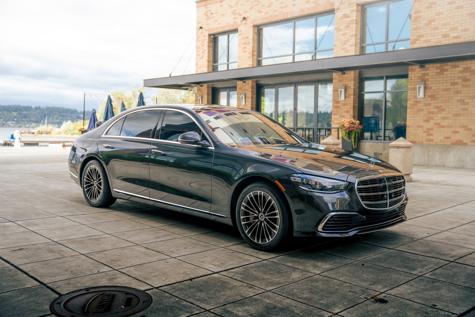 How to Hire Classic Car Rental Seattle