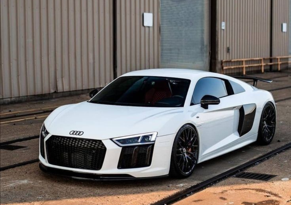 Weekend Getaway Luxury Car Rental